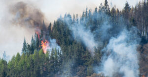 Les pilotes de Volatus Aerospace approuvés pour soutenir la lutte contre les incendies de forêt en Alberta à l'aide de drones