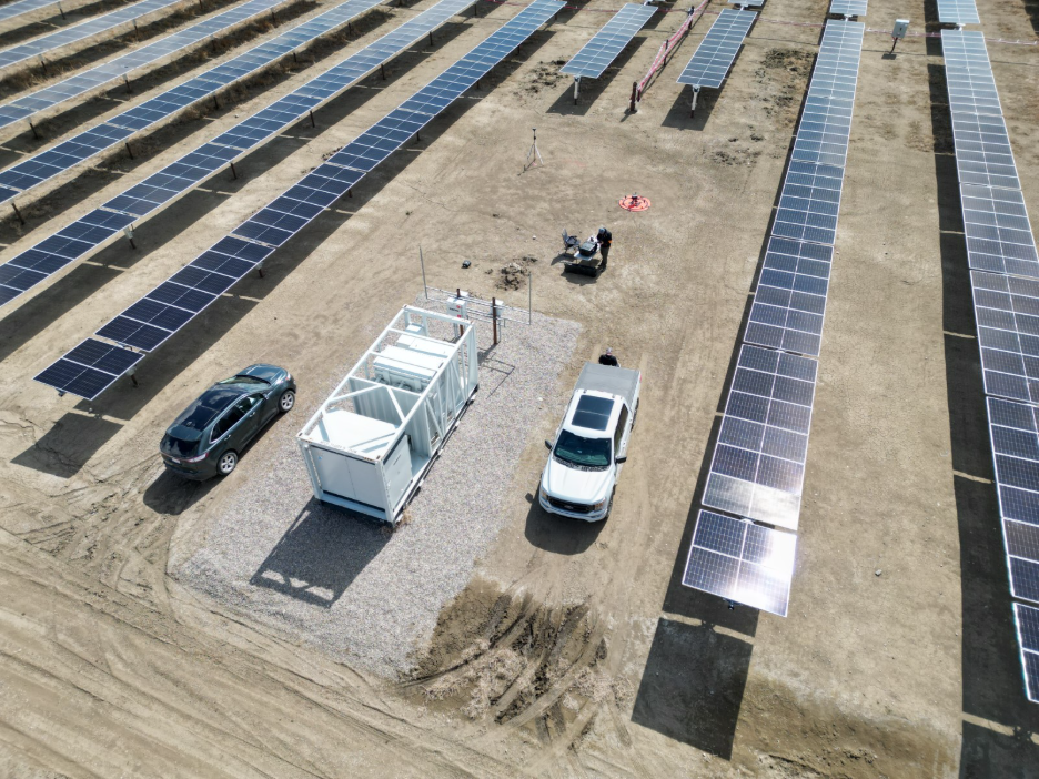 Continuous Aerial Monitoring for Industrial Facilities: Substations, Refineries, Solar Farms & Mining Sites-2